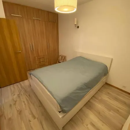 Spacious Apartment, Metro Gdansk, Zoliborz Warschau Exterior foto
